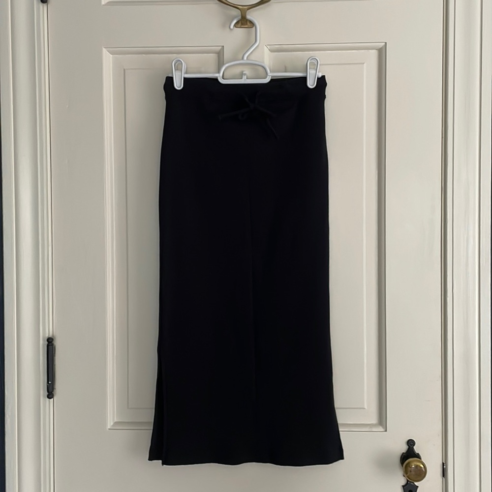 Skin Ribbed Knit Midi Skirt